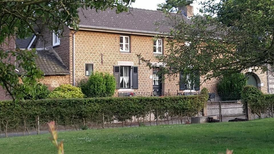 Hoeve Op De Meer Μάαστριχτ Εξωτερικό φωτογραφία